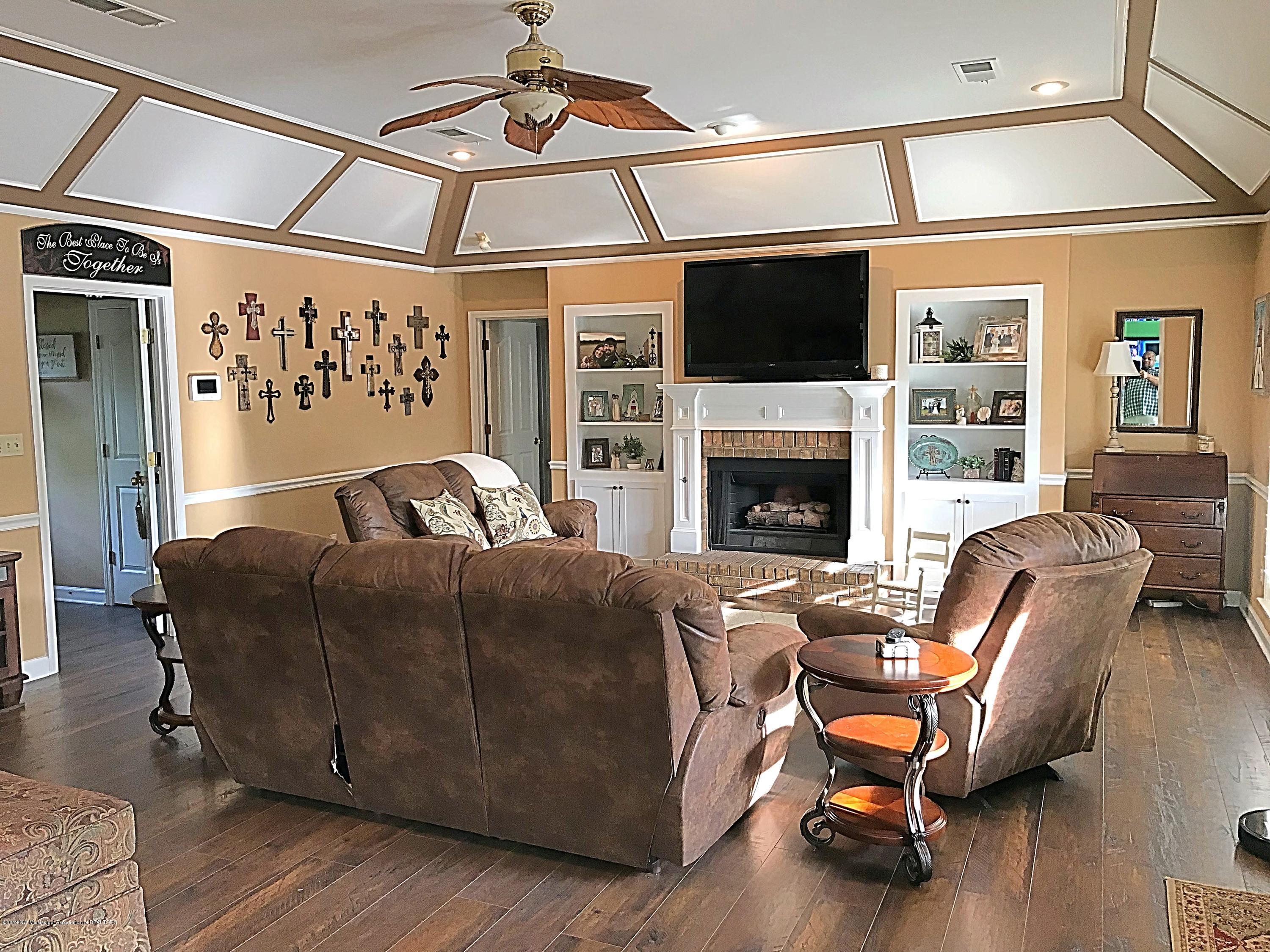 5681 Malone Road Olive Branch, MS 38654 - Photo 17 of 46 9123857E-A54D-4EA0-B4F0-04FCC0227EA4