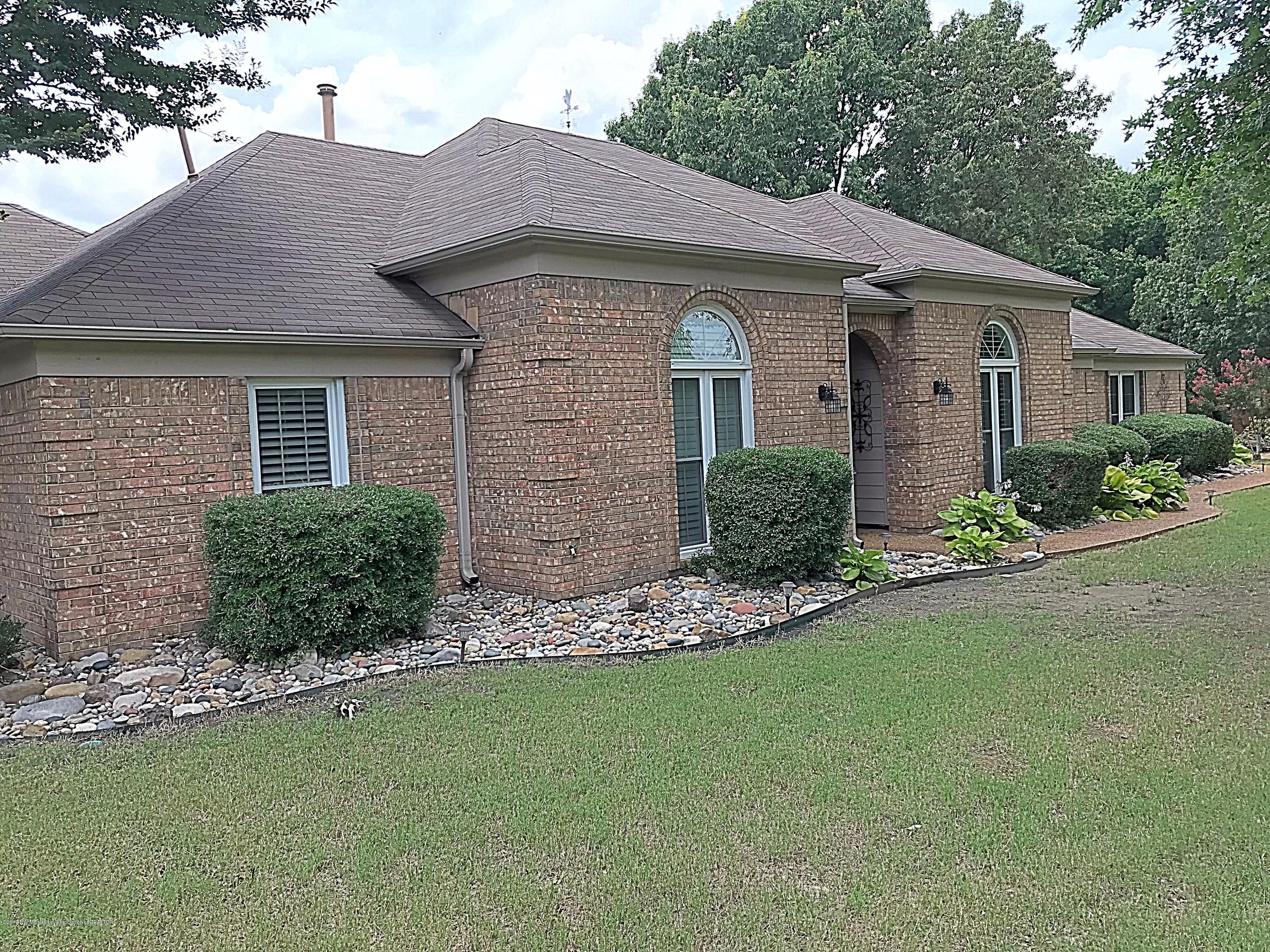5681 Malone Road Olive Branch, MS 38654 - Photo 3 of 46 0D540FFD-5ECE-4AFE-A4A6-34D6206D0DF3