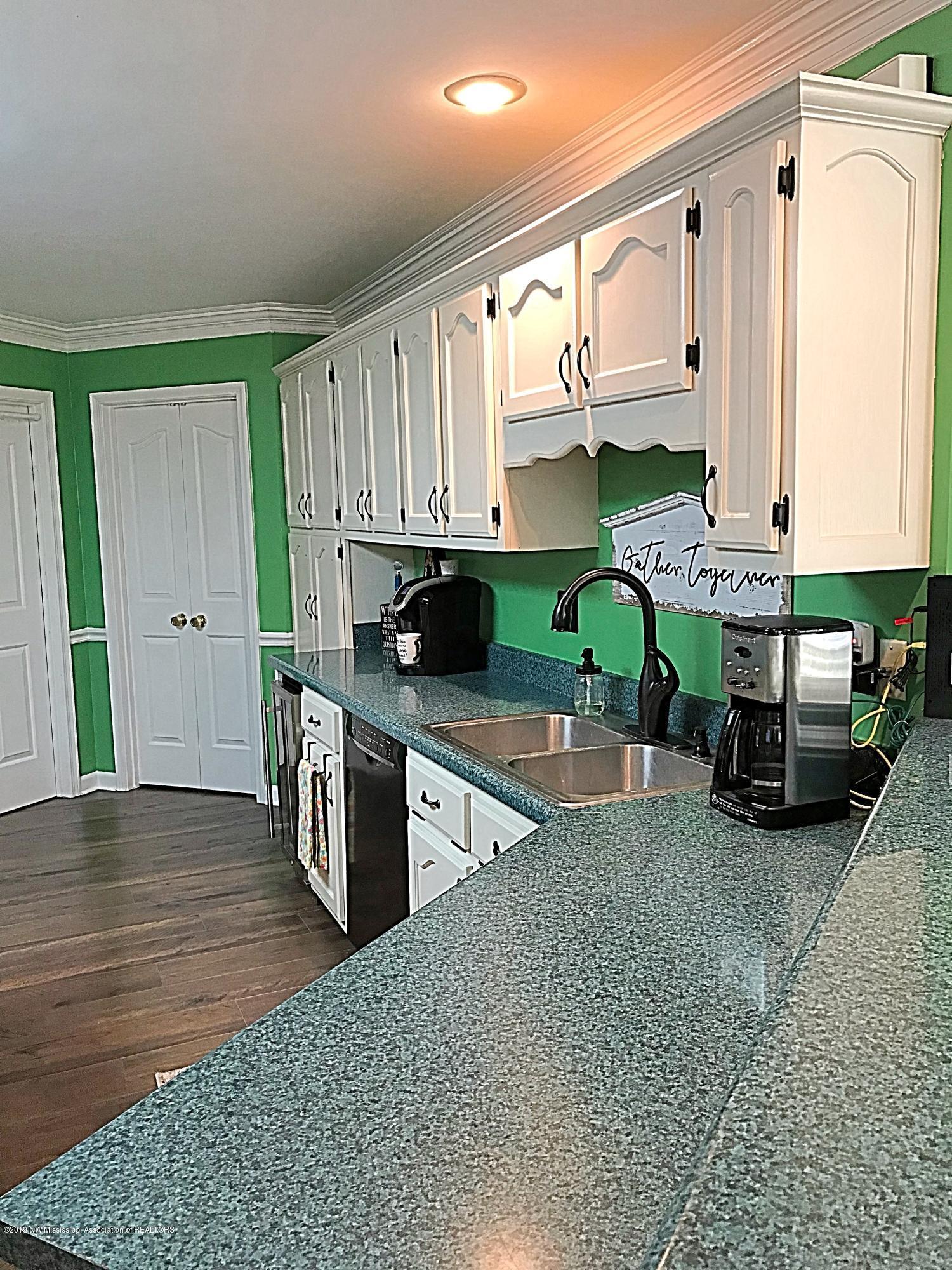 5681 Malone Road Olive Branch, MS 38654 - Photo 10 of 46 0C3FBFB1-7655-4933-B8BD-8F99C96A6C92
