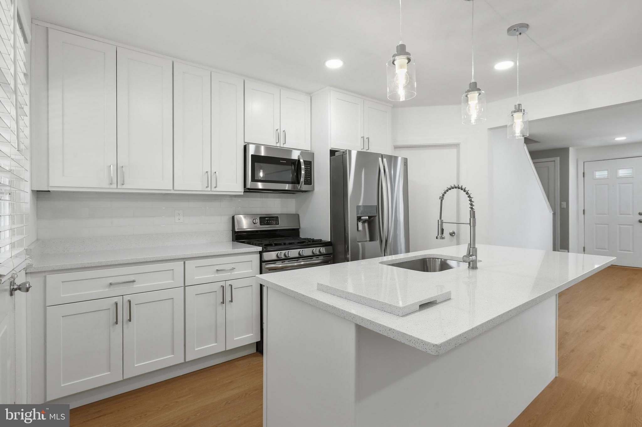 1714 Pin Oak Road Parkville, MD 21234 - Photo 14 of 41 Kitchen w/ brand new stainless steel appliances