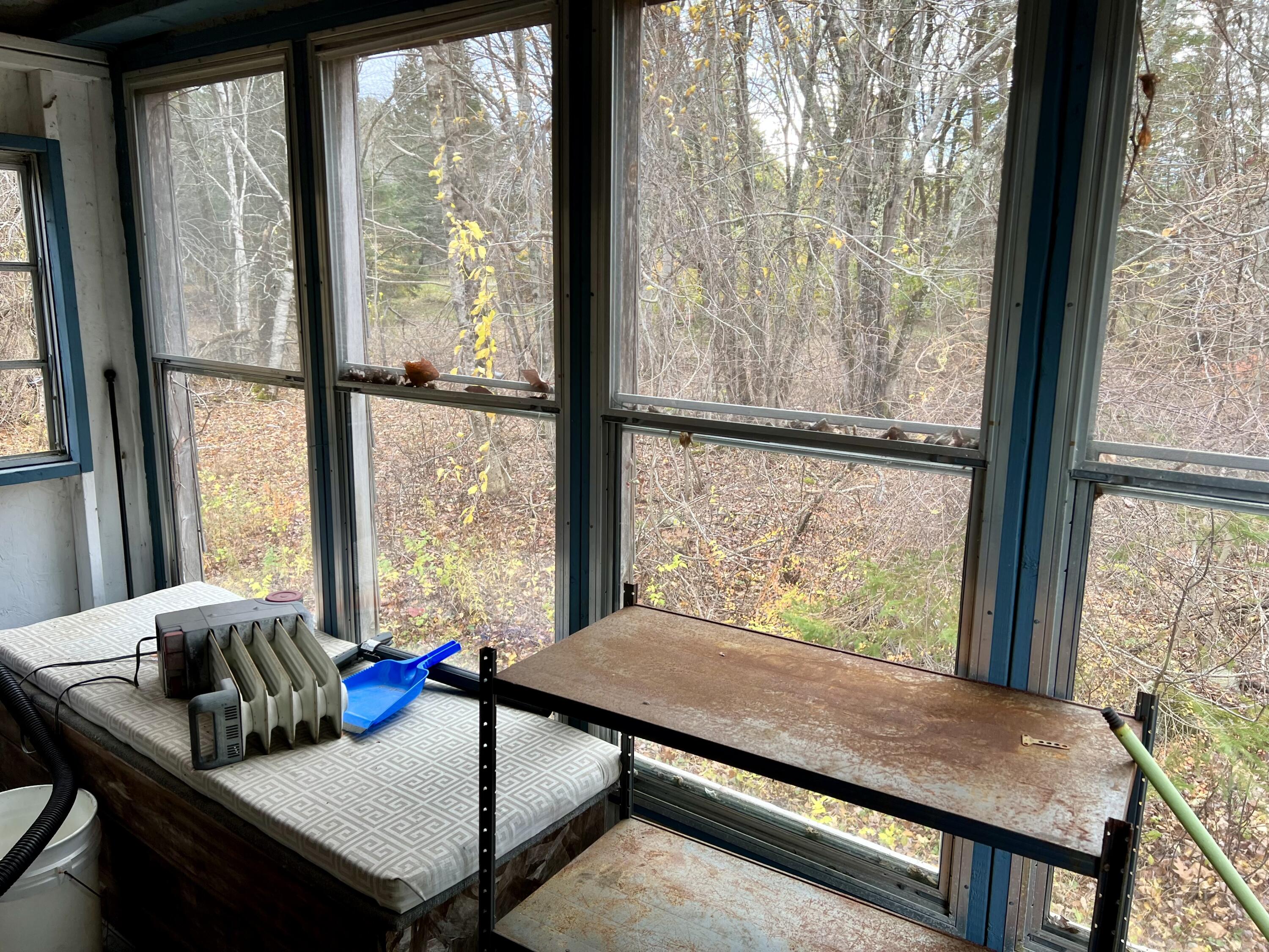 38 Indian Point Road Bar Harbor, ME 04609 - Photo 44 of 75 Apt. enclosed porch