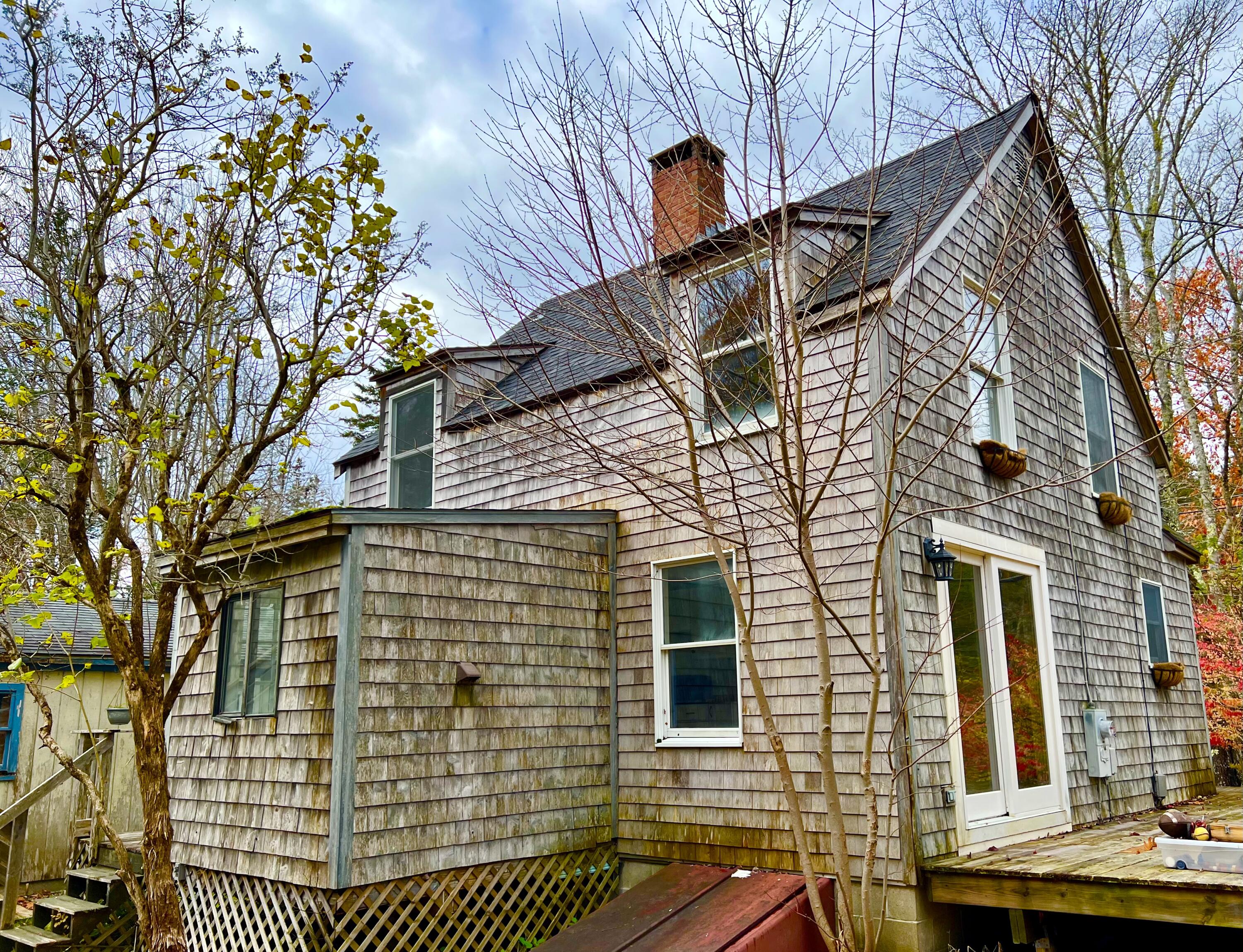 38 Indian Point Road Bar Harbor, ME 04609 - Photo 5 of 63 Exterior Back & Side