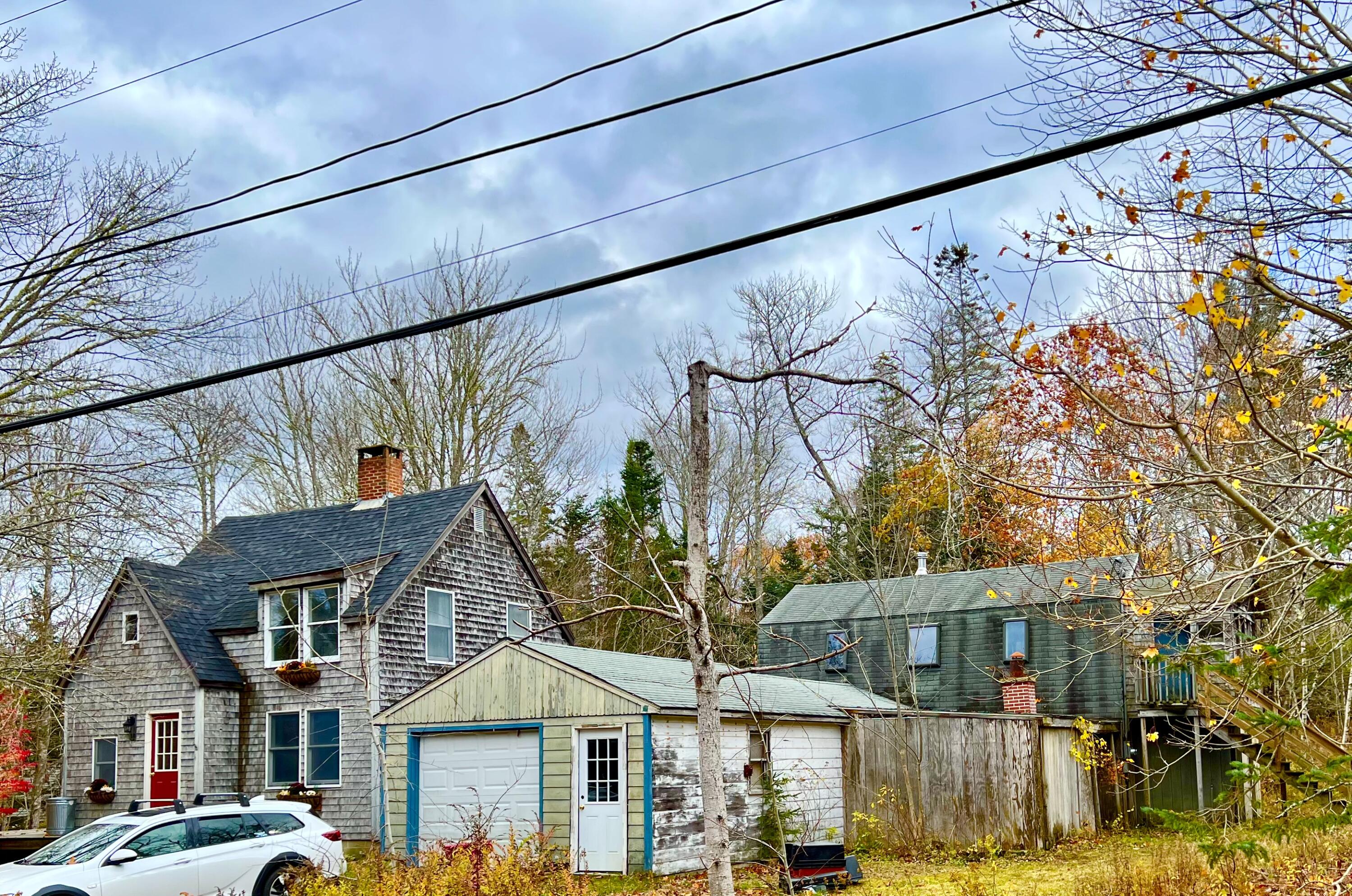 38 Indian Point Road Bar Harbor, ME 04609 - Photo 7 of 75 House garage & apt/building