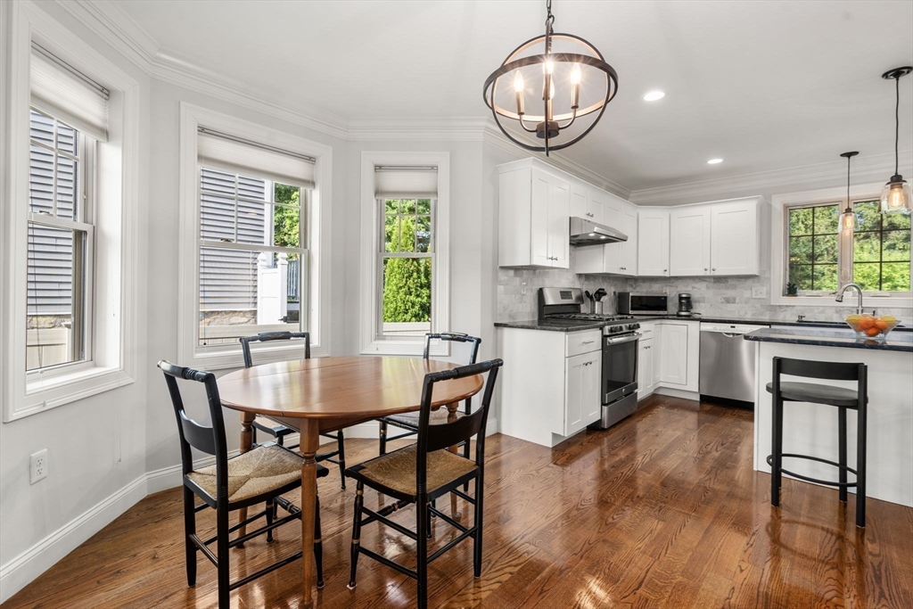 87 Searle Road Boston, MA 02132 - Photo 7 of 28 Gallery Image 7