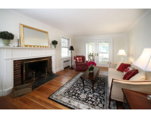 66 Parker Road Wellesley, MA 02482 - Photo 4 of 6