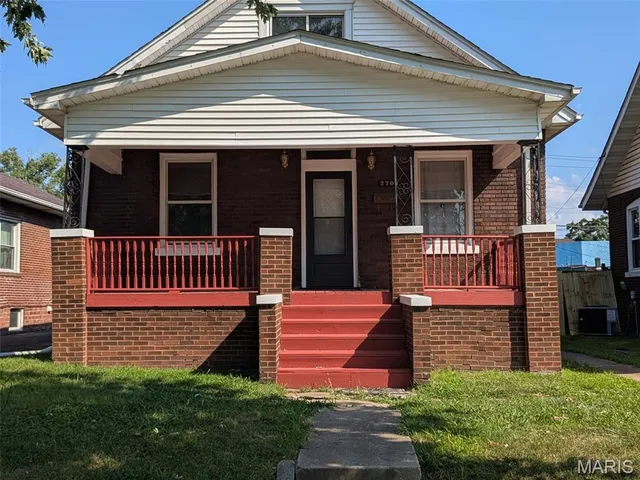 $126,000 | 2706 Iowa Street, Granite City, IL 62040