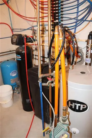 $679,900 | 4453 Highway 711, New Florence, PA 15944