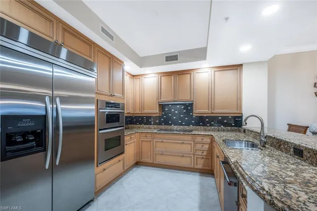 $7,600 | 23850 Via Italia Circle, Unit 204, Estero, FL 34134