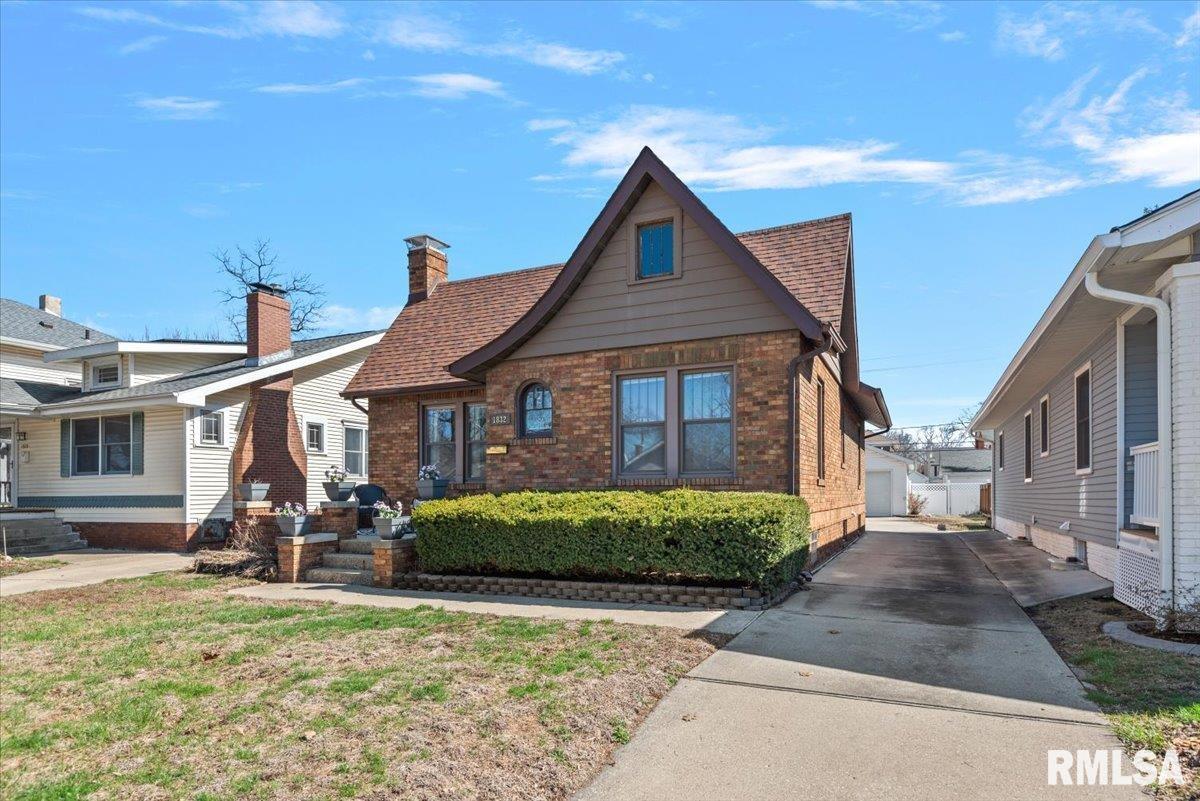 1832 South State Street Springfield, IL 62704 - Photo 3 of 29 Gallery Image 3