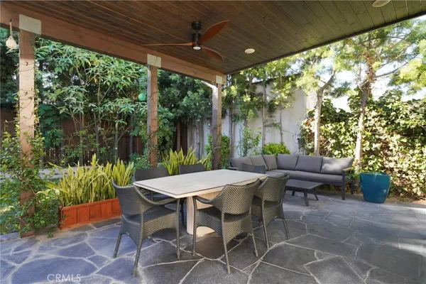 $13,300 | 1949 North Catalina Street, Los Angeles, CA 90027