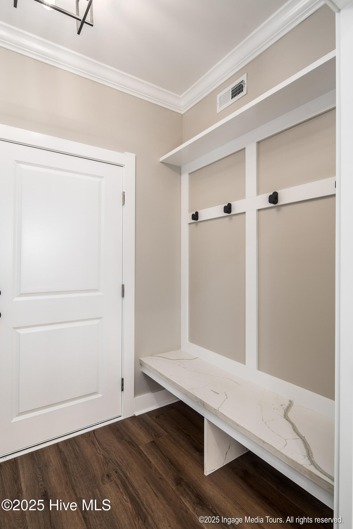 478 Vernon White Road Winterville, NC 28590 - Photo 17 of 50 20251201 MLS F_Langley 478 Vernon White