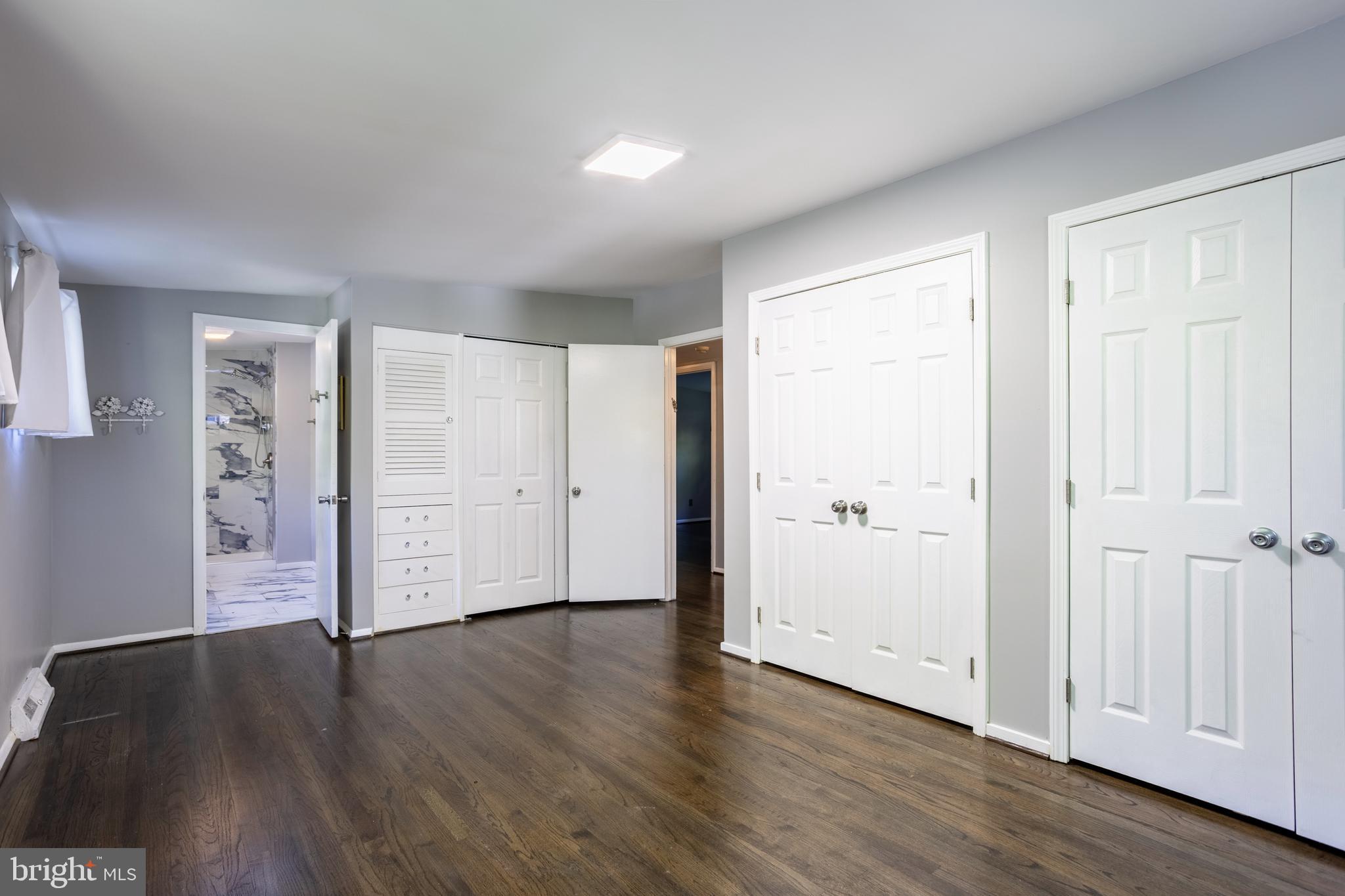 3207 Midfield Road Pikesville, MD 21208 - Photo 20 of 45 a view of a livingroom with wooden floor