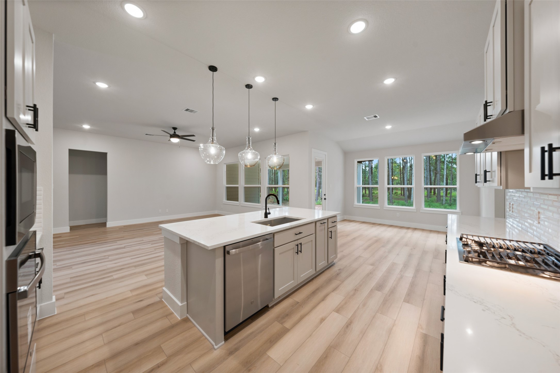 11143 White Rock Road Conroe, TX 77306 - Photo 18 of 35 Gallery Image 18