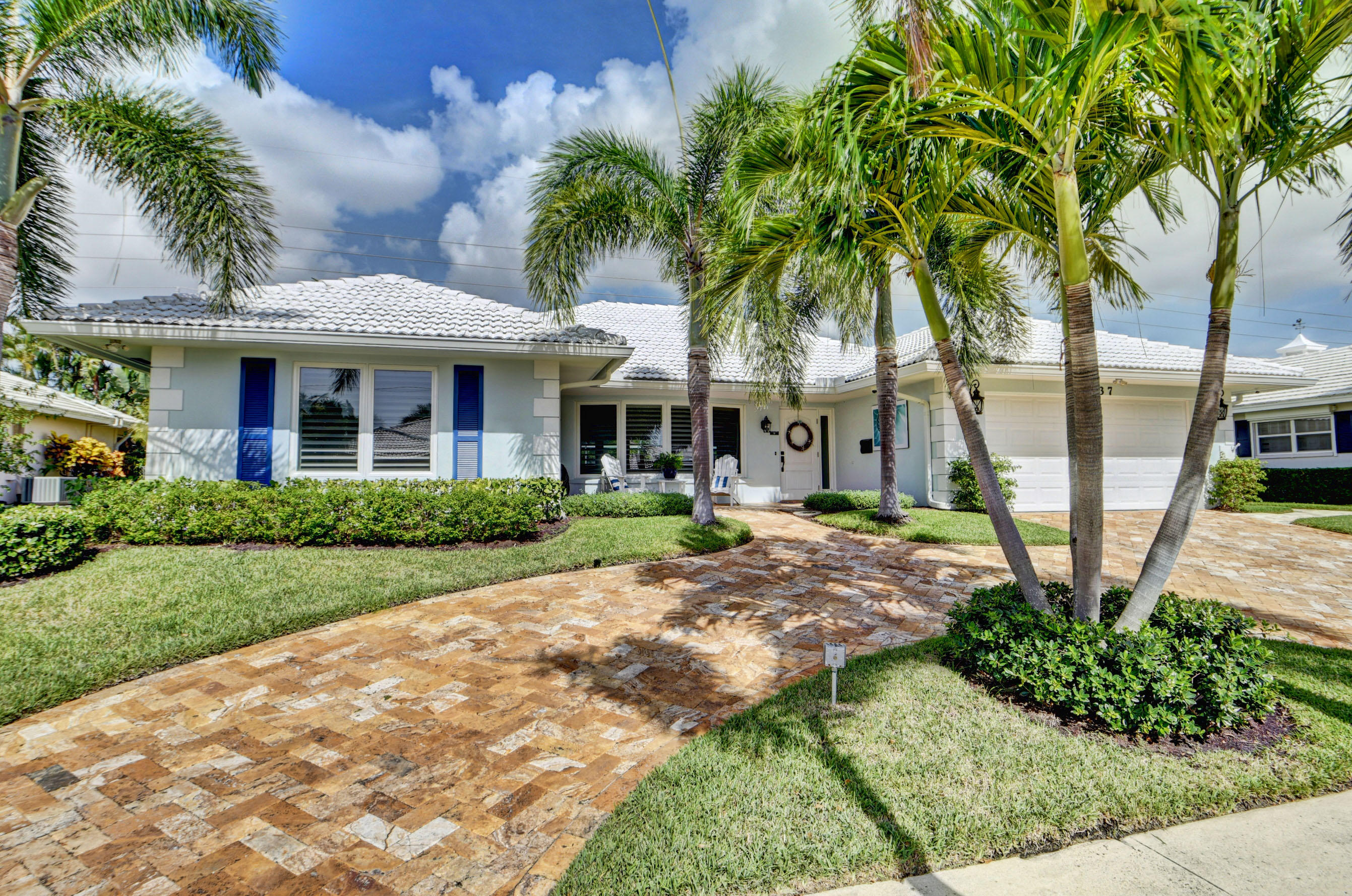 1137 Walnut Terrace Boca Raton, FL 33486 - Photo 1 of 18 Exterior