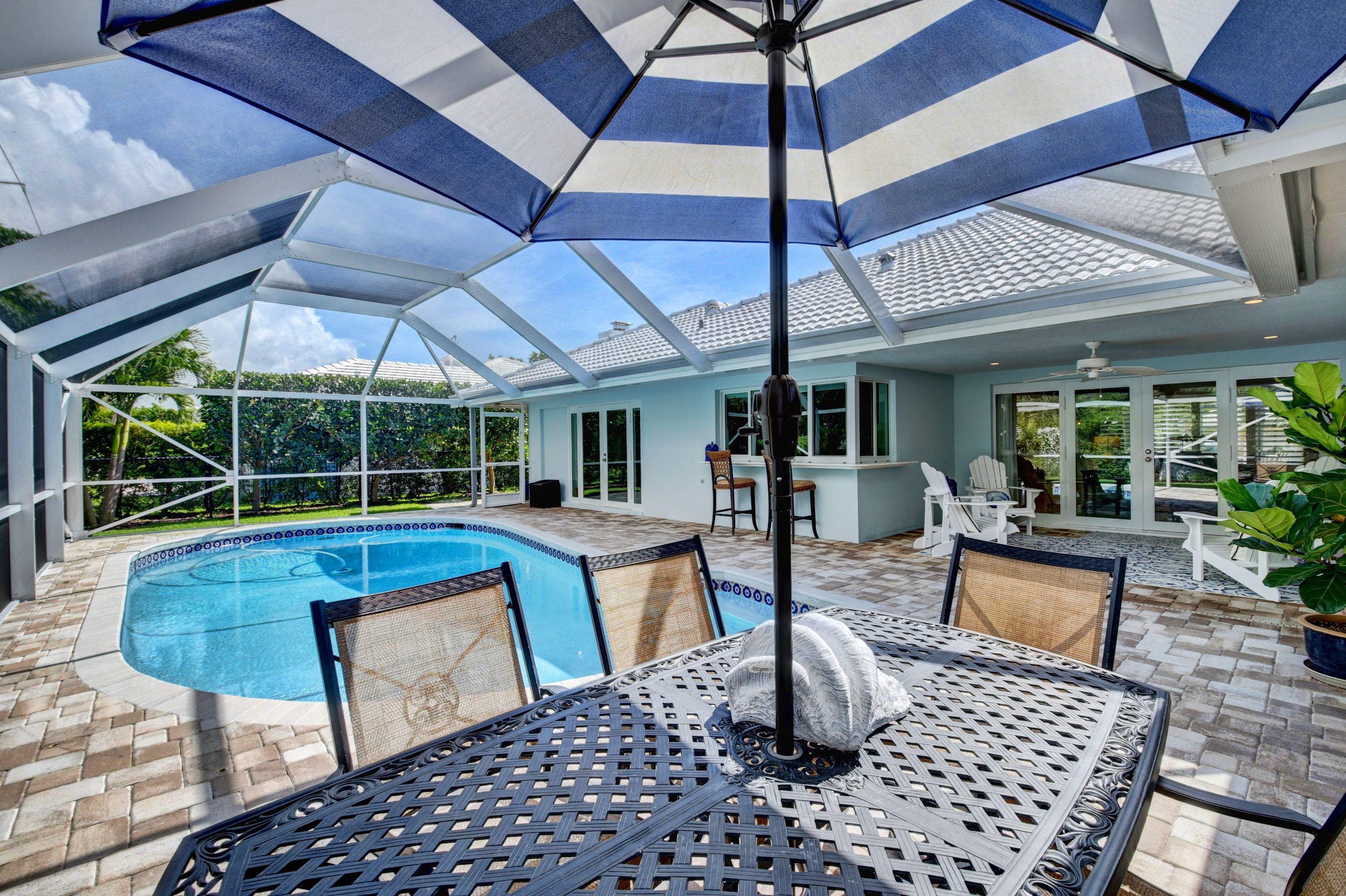 1137 Walnut Terrace Boca Raton, FL 33486 - Photo 16 of 18 Pool