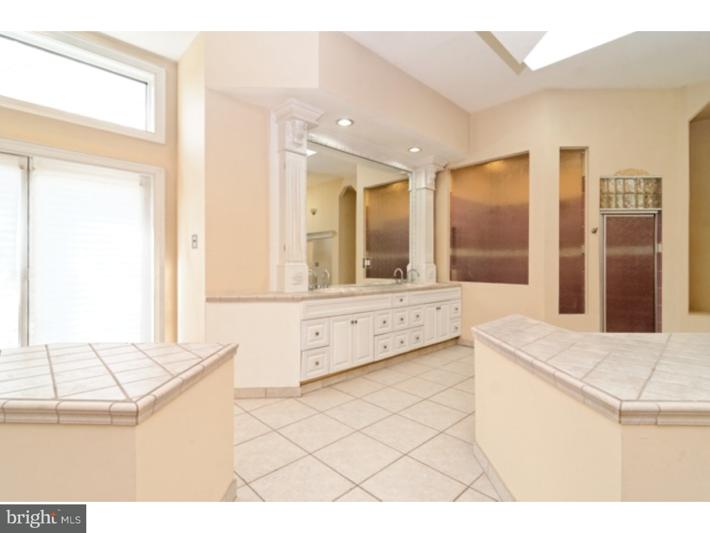 3156 Manor Road Huntingdon Valley, PA 19006 - Photo 18 of 25 Gallery Image 18