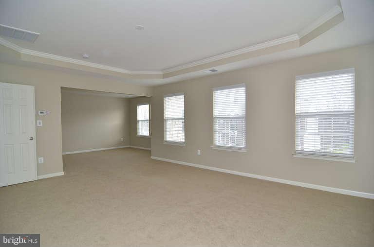4912 Pale Morning Dun Road Elkridge, MD 21075 - Photo 17 of 27 Bedroom (Master)