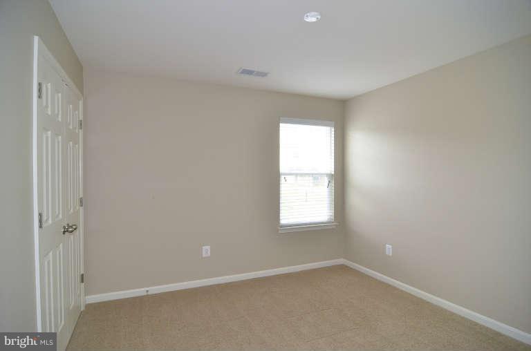4912 Pale Morning Dun Road Elkridge, MD 21075 - Photo 21 of 27 Bedroom