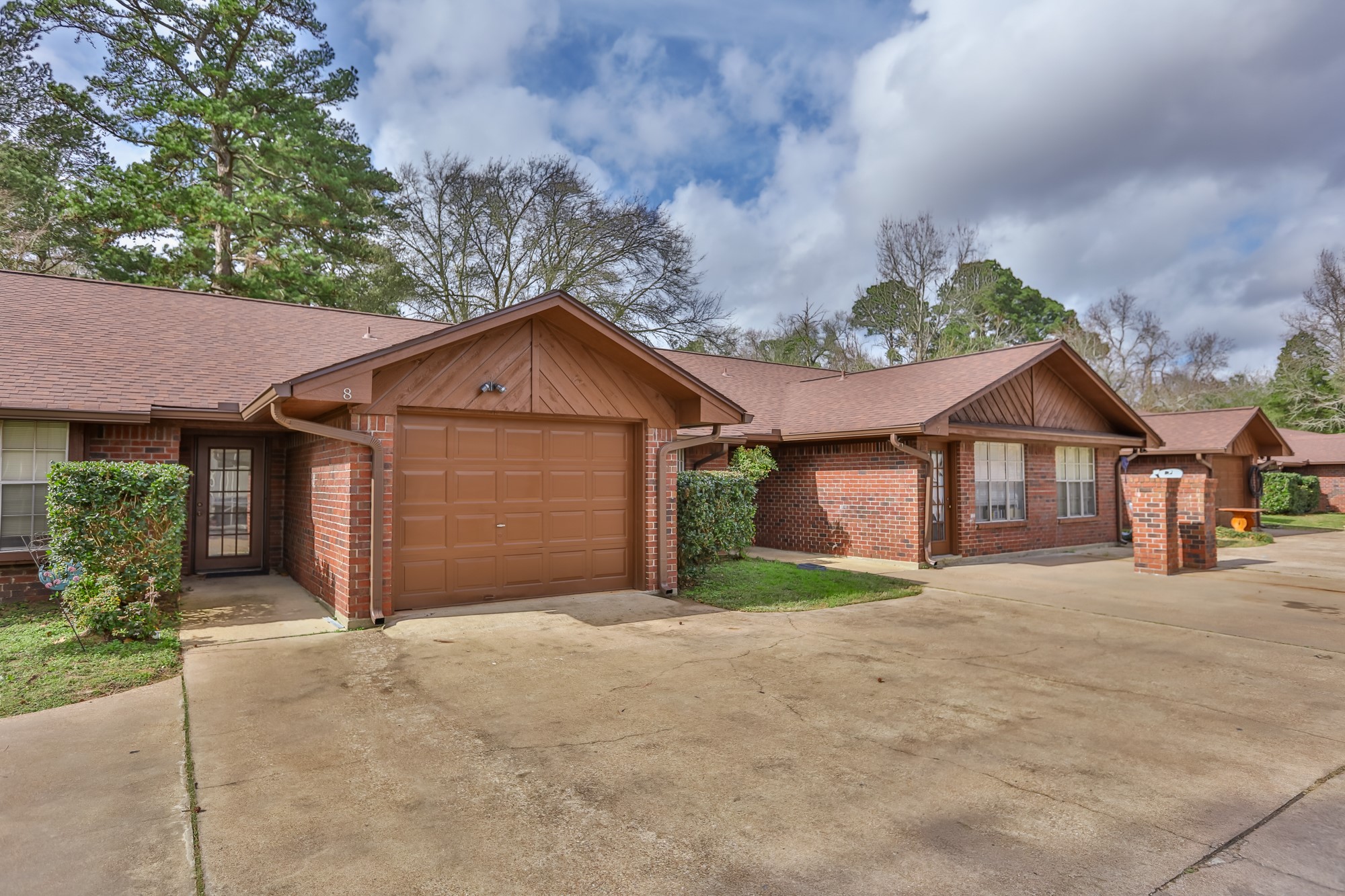 2904 Old Houston Road, Unit 1 Huntsville, TX 77340 - Photo 2 of 24