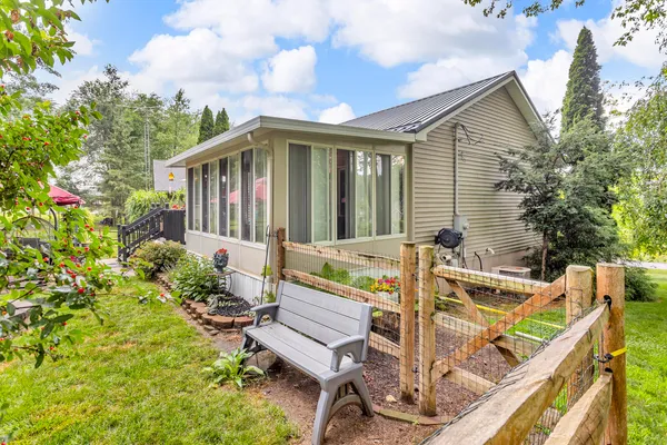 $292,500 | 11745 Waldron Road, Jerome, MI 49249