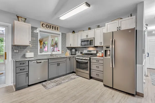 $292,500 | 11745 Waldron Road, Jerome, MI 49249