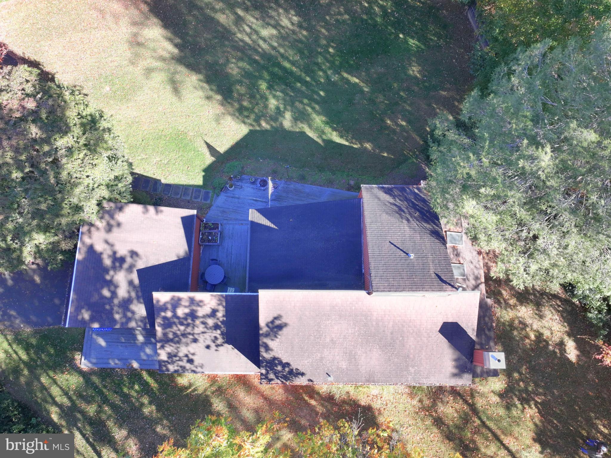 11813 Vale Road Oakton, VA 22124 - Photo 11 of 17