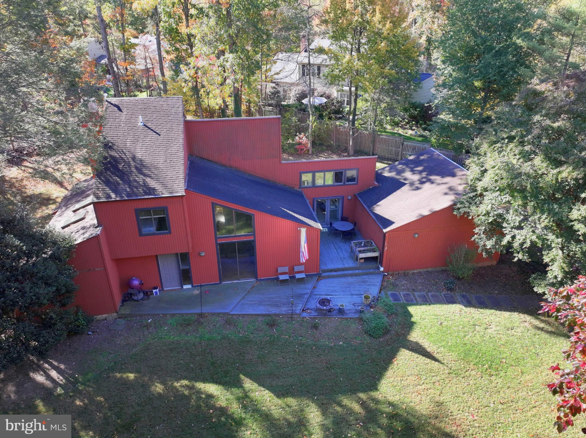 11813 Vale Road Oakton, VA 22124 - Photo 9 of 17