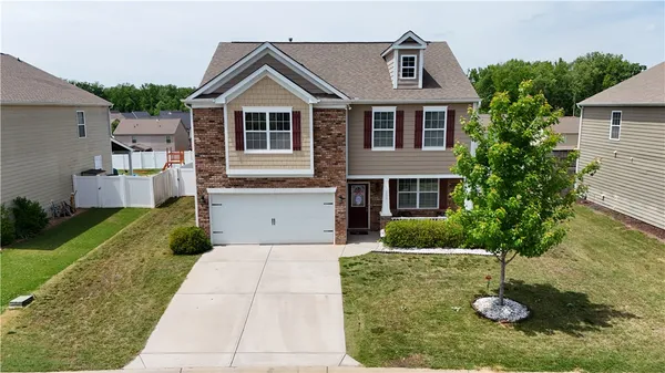 $340,000 | 153 Lake Grove Road, Simpsonville, SC 29681