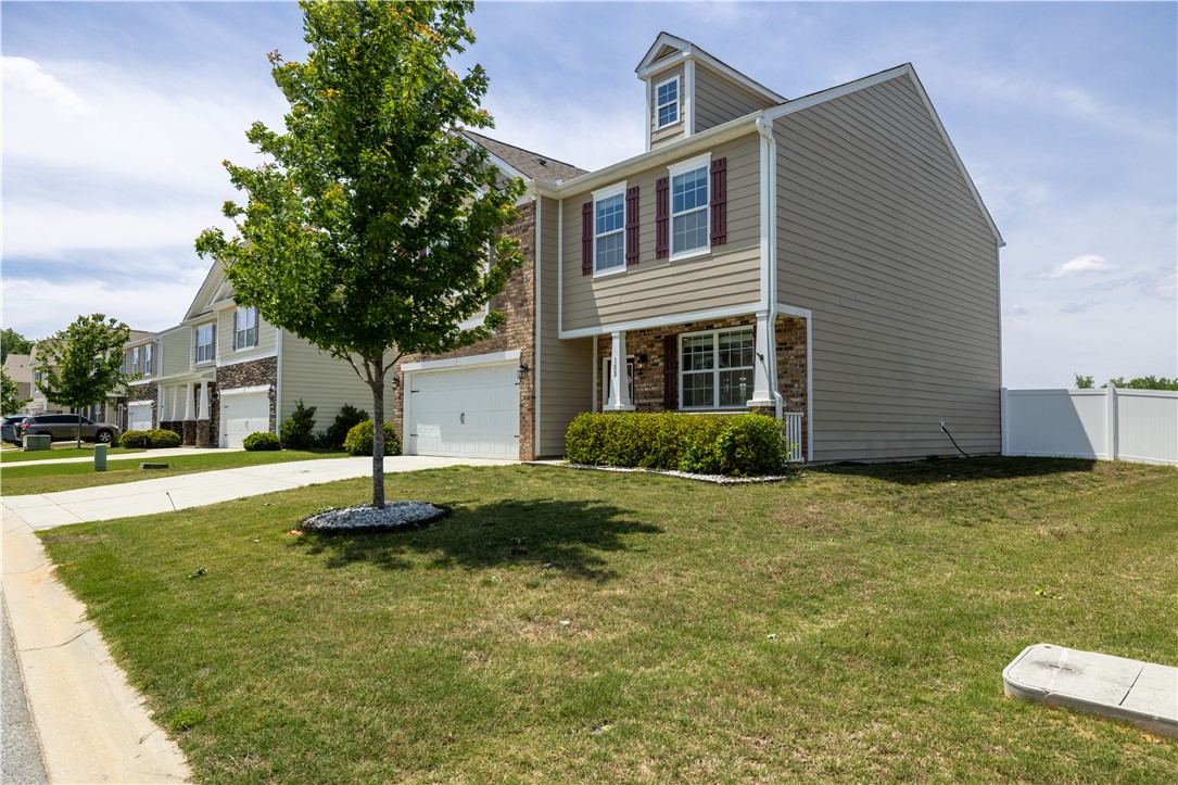 153 Lake Grove Road Simpsonville, SC 29681 - Photo 2 of 38