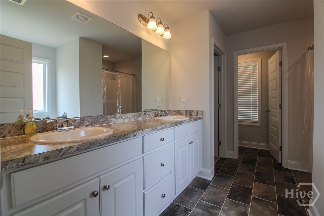 119 Beth Ann Lane Commerce, GA 30529 - Photo 18 of 38