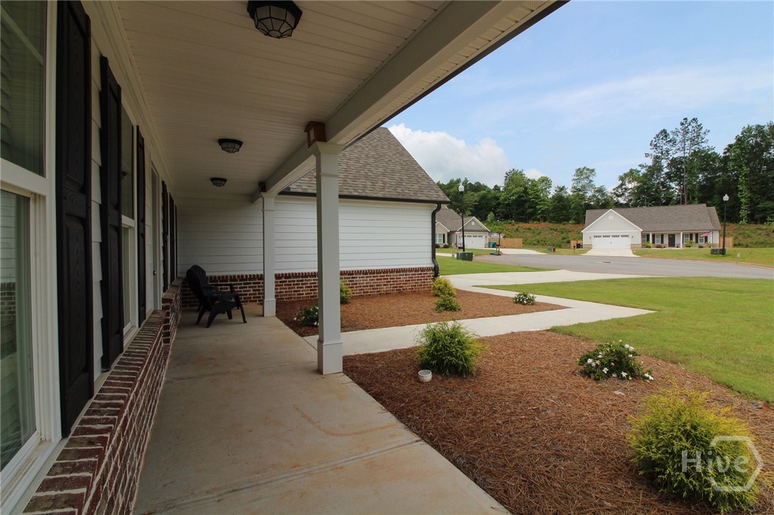 119 Beth Ann Lane Commerce, GA 30529 - Photo 3 of 38