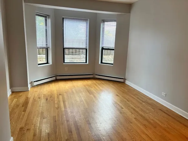 $1,725 | 732 West Bittersweet Place, Unit 806, Chicago, IL 60613