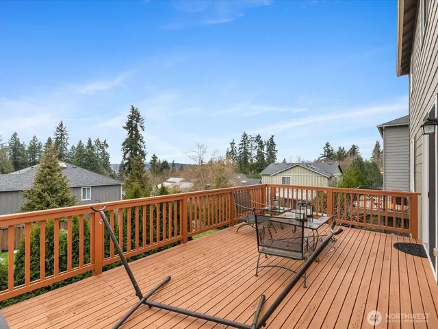 $1,350,000 | 8214 Northeast 163rd Place, Kenmore, WA 98028