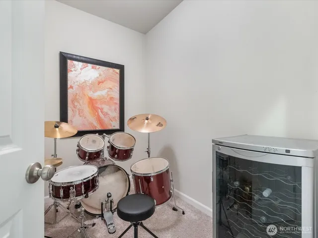 $1,350,000 | 8214 Northeast 163rd Place, Kenmore, WA 98028