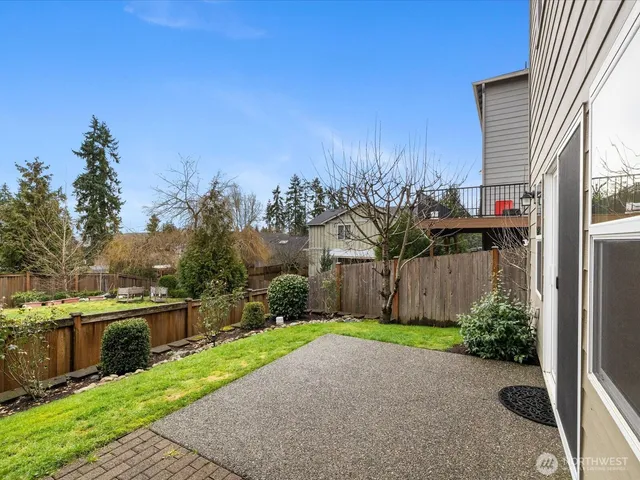 $1,350,000 | 8214 Northeast 163rd Place, Kenmore, WA 98028
