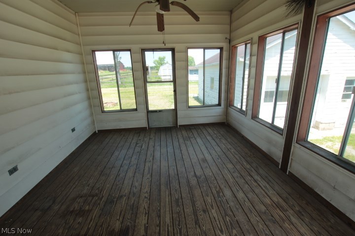 449 Johnson Plank Road Warren, OH 44481 - Photo 2 of 21 Gallery Image 2
