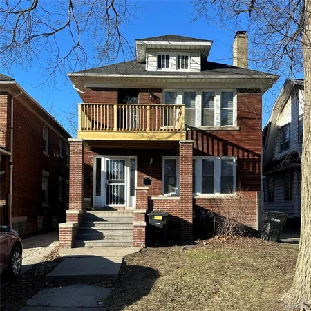 $995 | 12061 Upper, Unit CLOVERLAWN, Detroit, MI 48204