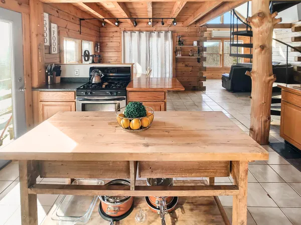 $525,000 | 1355 Whitneyville Road, Halifax, VT 05358