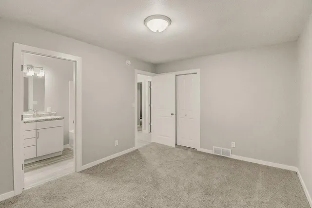 $370,000 | 2510 Evergreen Road North, Fargo, ND 58102