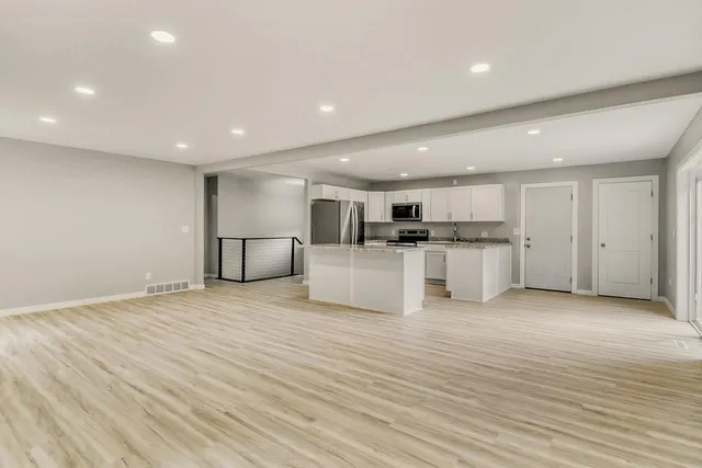 $370,000 | 2510 Evergreen Road North, Fargo, ND 58102