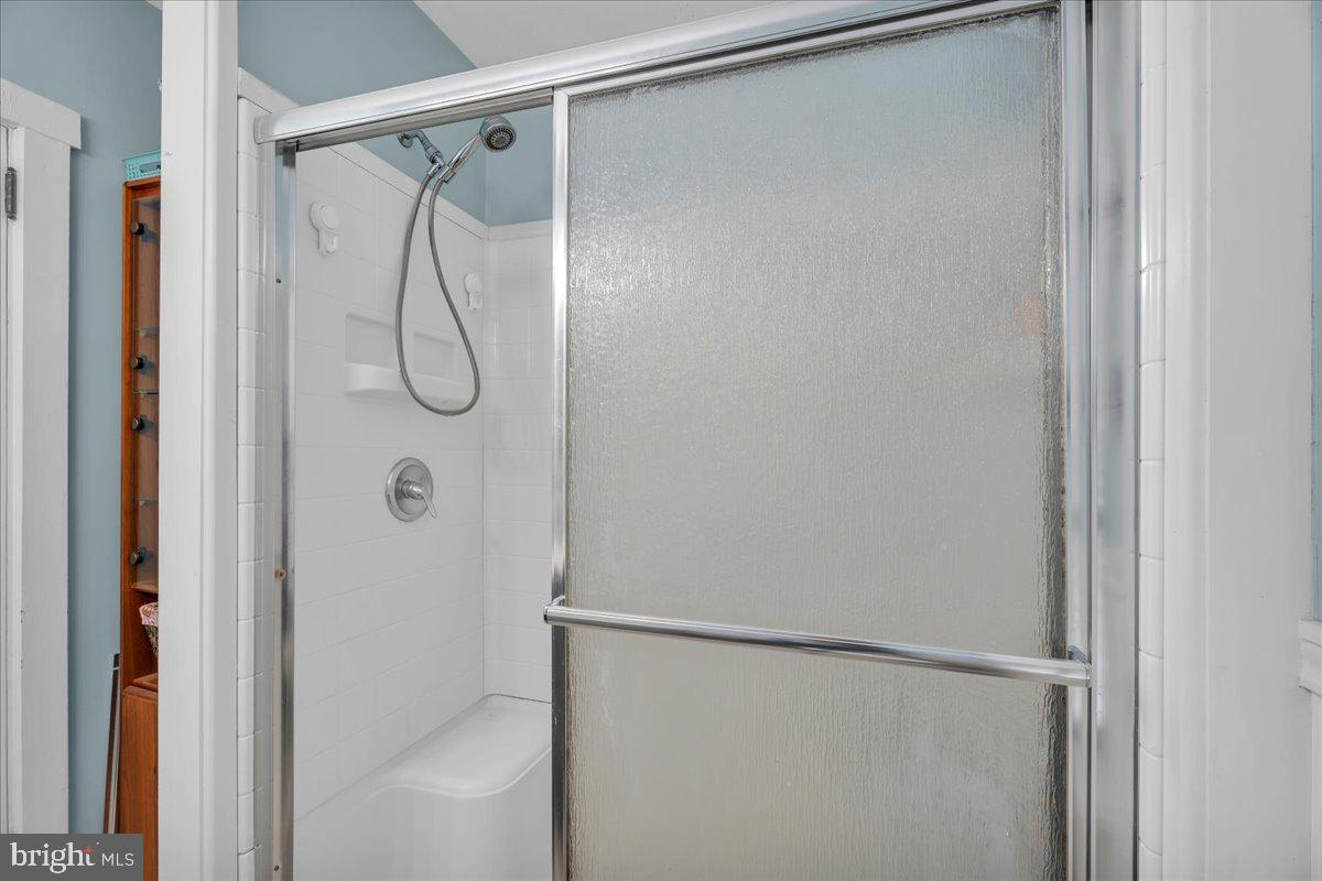 163 County House Road Mount Royal, NJ 08061 - Photo 15 of 24 Bathroom