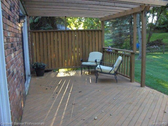 756 Spartan Drive Rochester, MI 48309 - Photo 22 of 27 Deck with Pergola.JPG