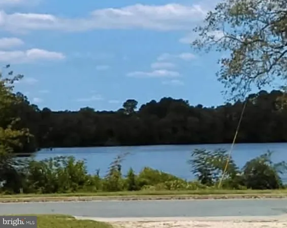 $405,000 | 611 Lakeside Drive, Salisbury, MD 21801