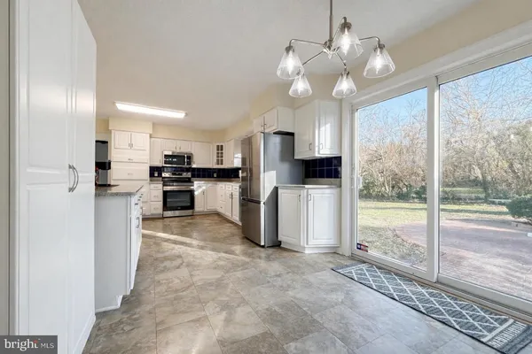 $405,000 | 611 Lakeside Drive, Salisbury, MD 21801