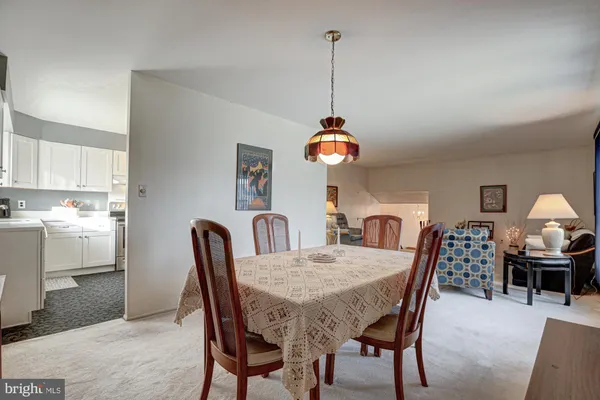 $379,900 | 121 Sonant Drive, Newark, DE 19713