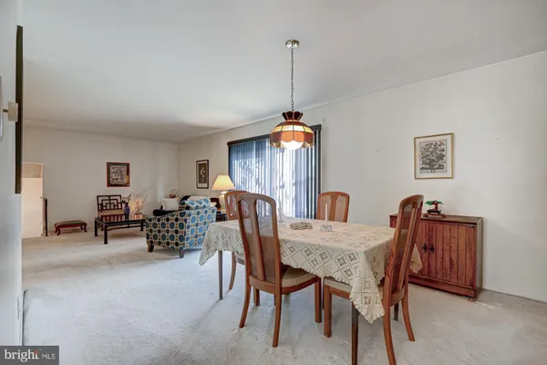 $379,900 | 121 Sonant Drive, Newark, DE 19713