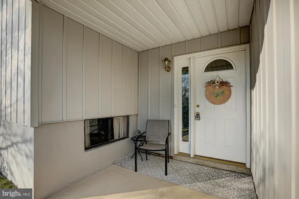 $379,900 | 121 Sonant Drive, Newark, DE 19713