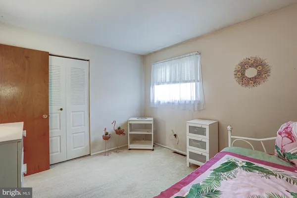 $379,900 | 121 Sonant Drive, Newark, DE 19713