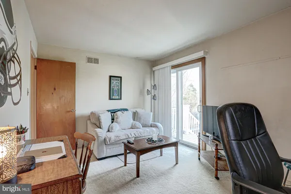 $379,900 | 121 Sonant Drive, Newark, DE 19713