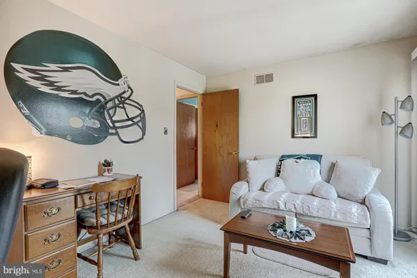 $379,900 | 121 Sonant Drive, Newark, DE 19713